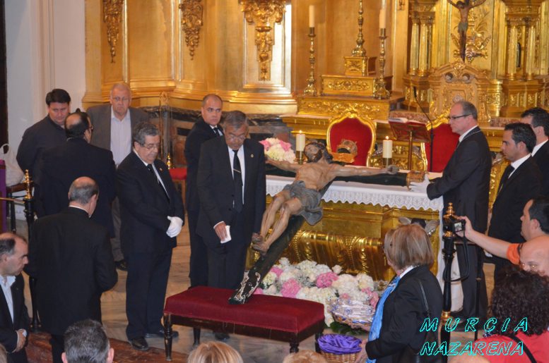 Angel Galiano en el besapie al Cristo del Amparo